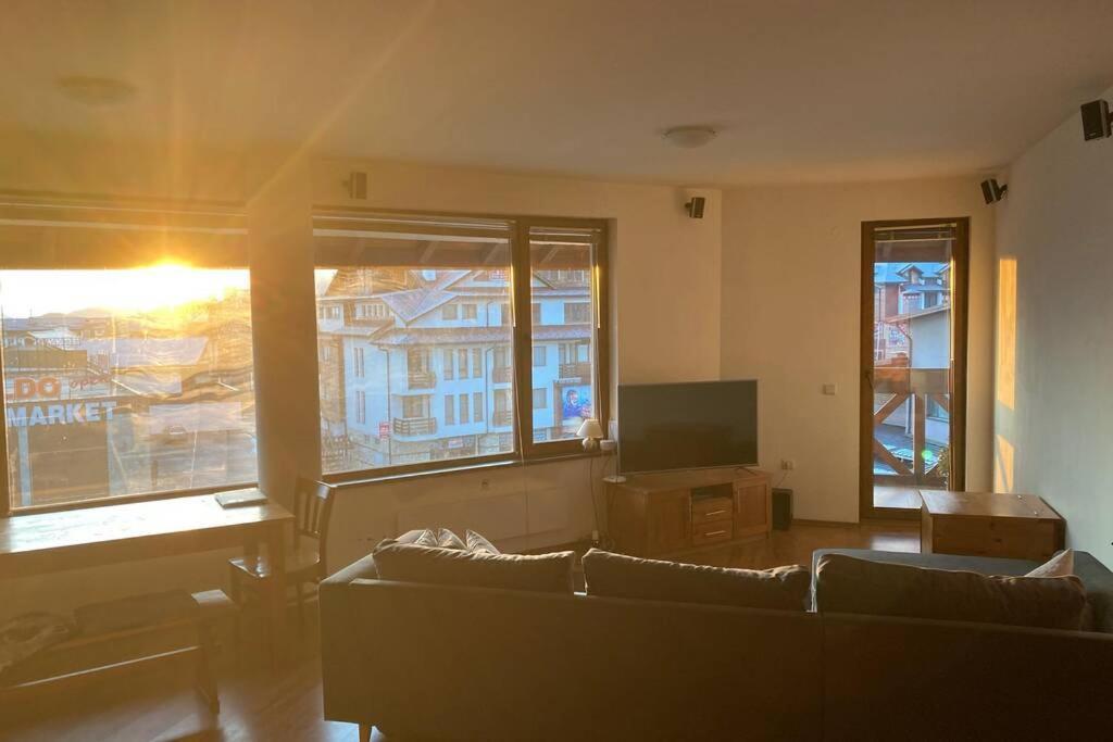 Large Gondola Apartment - Center, Neon Bansko Exterior photo